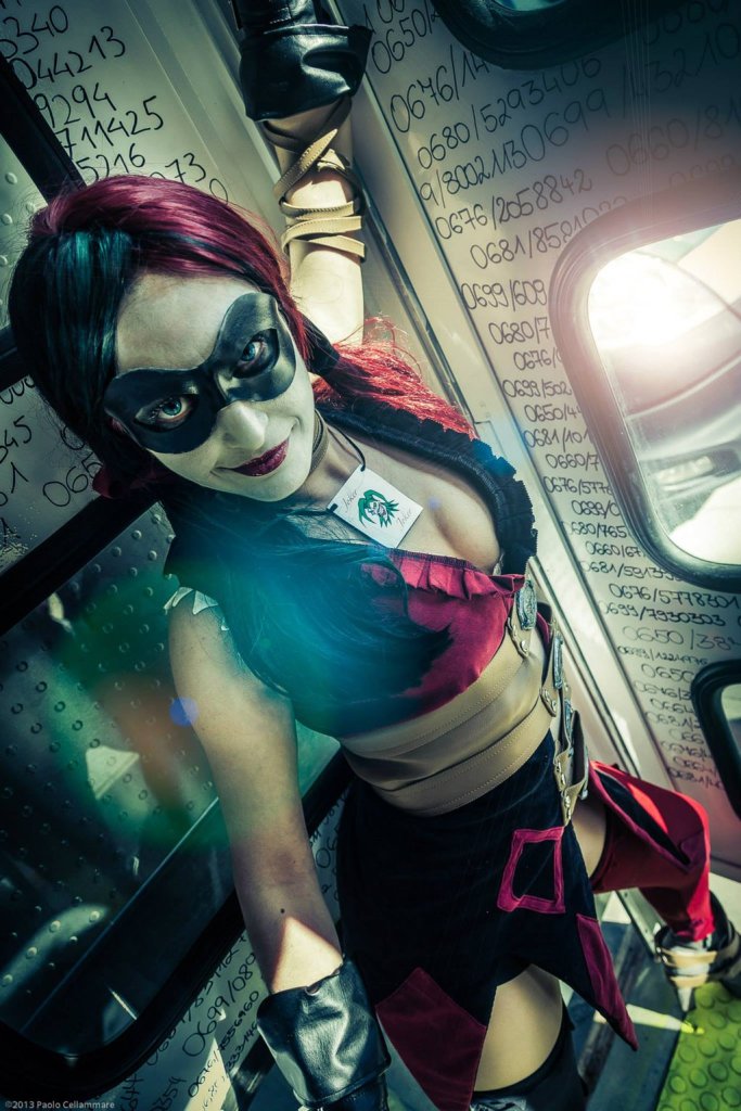 do_you_wanna_play_with_me__by_nadiask-d6qfg5z