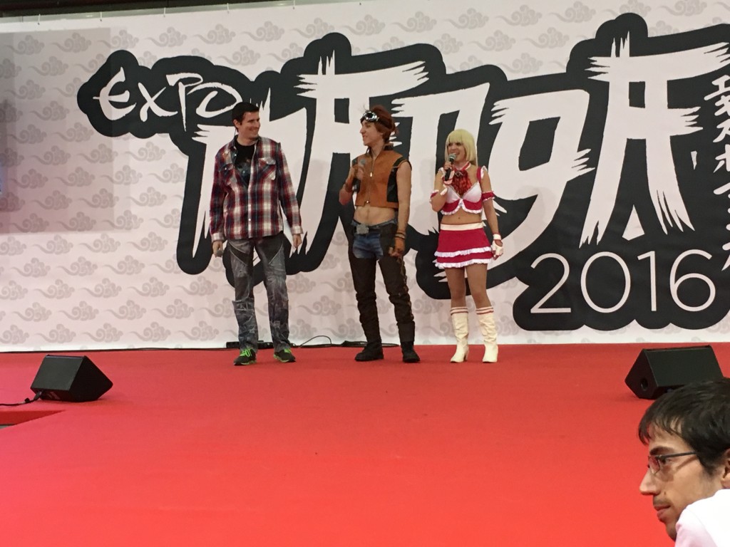 expomanga-cosplay-presentadores